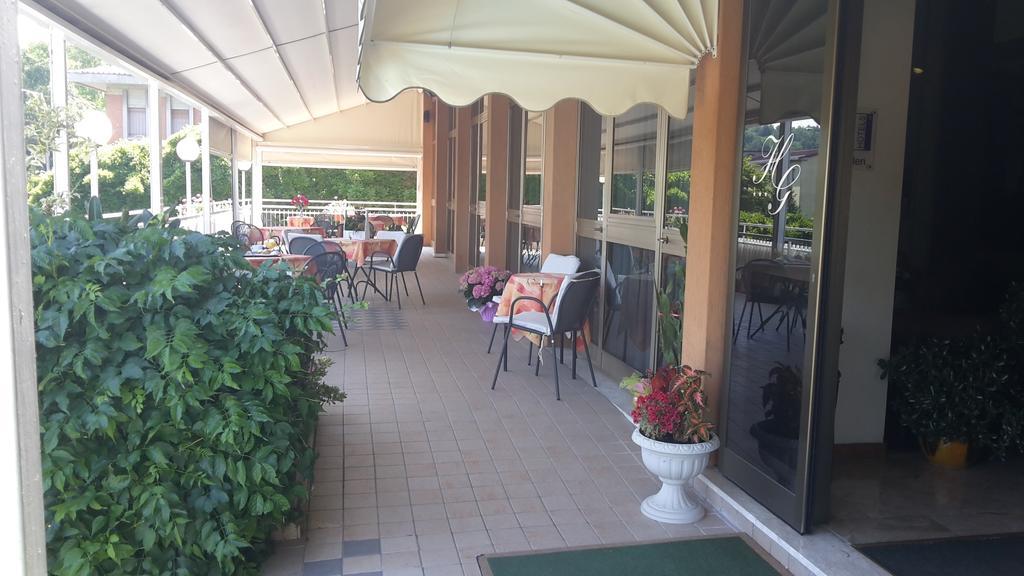 סלסומאג'יורה טרמה Hotel Garden Ristorante מראה חיצוני תמונה